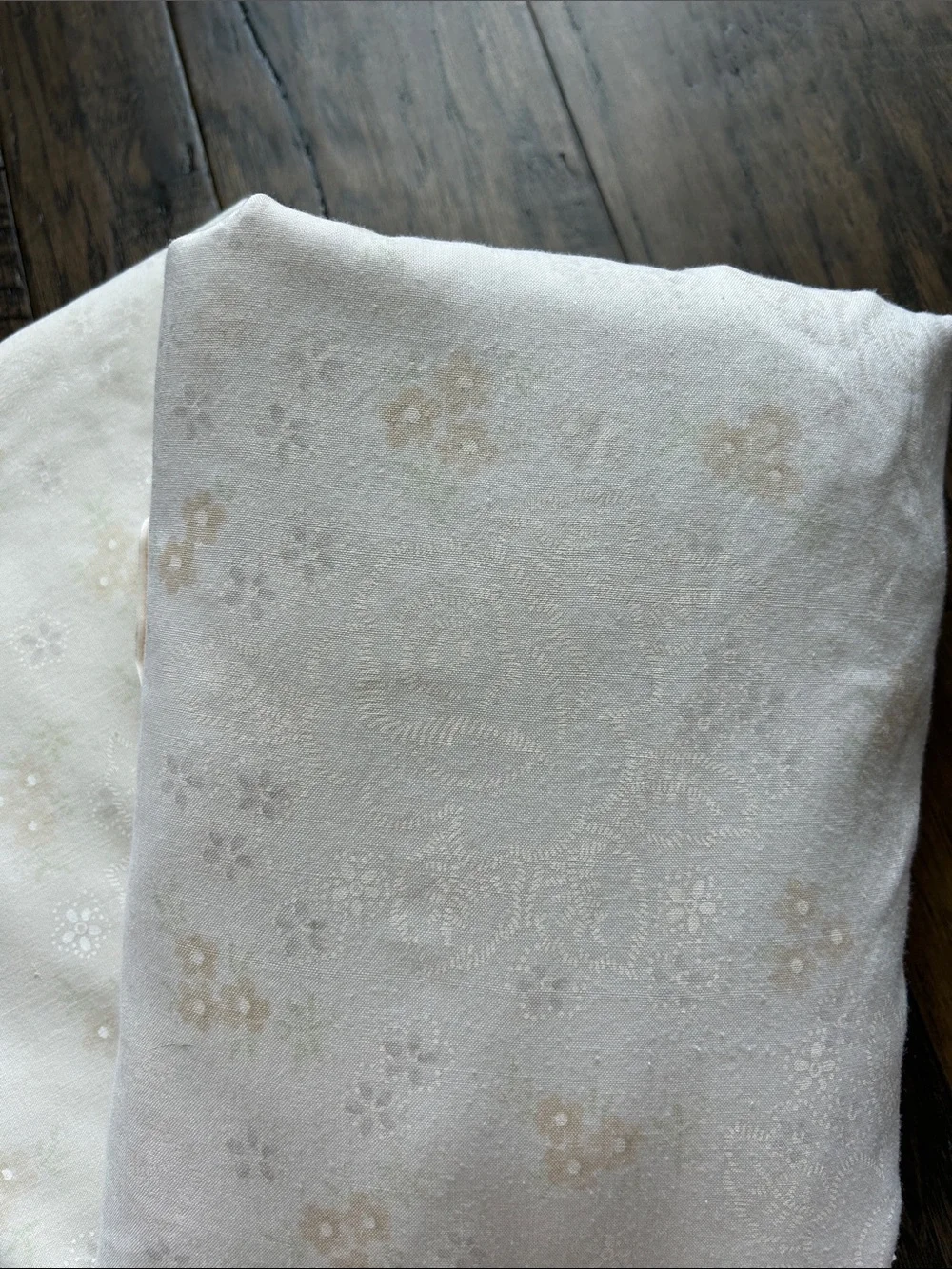 Vintage Cream Floral Cotton Pillowcases - Soft Beige & Light Green Accents